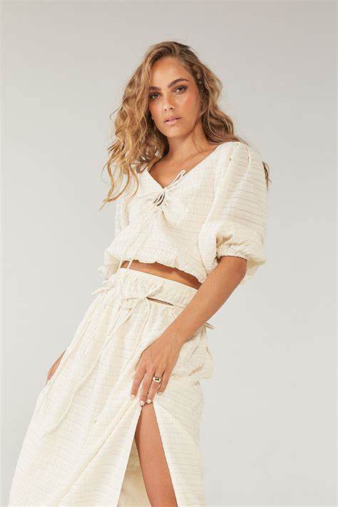 Lucy Crop Blouse