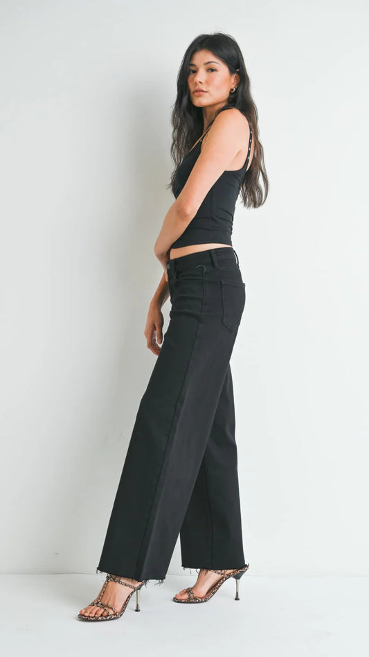 Relaxed Wide Leg Jean Black