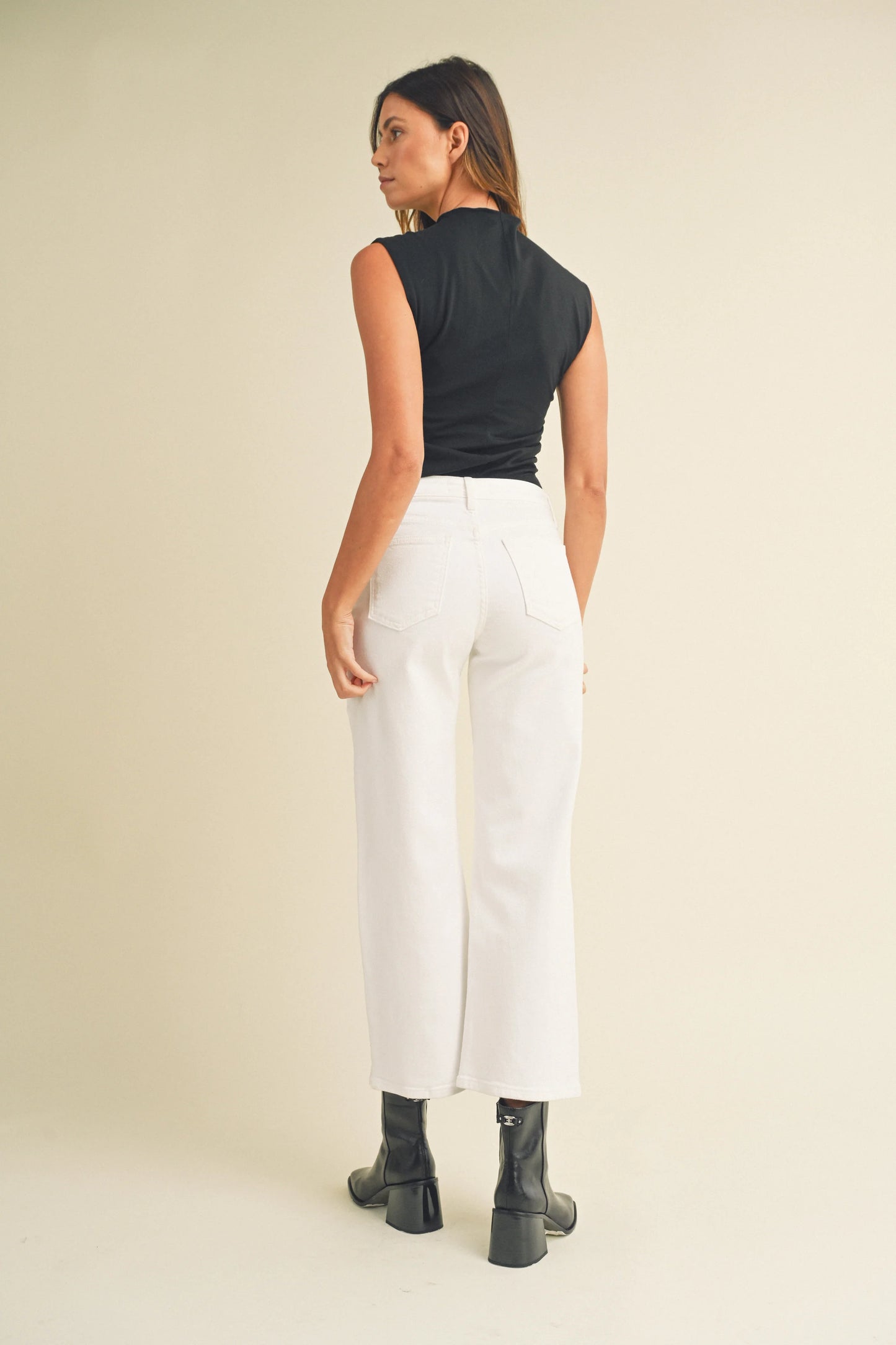 The Slim Wide Leg Jean Blanco
